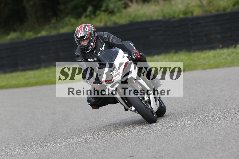 /53 16.09.2025 Track Day Domi Aegerter ADR/Gruppe gruen/49